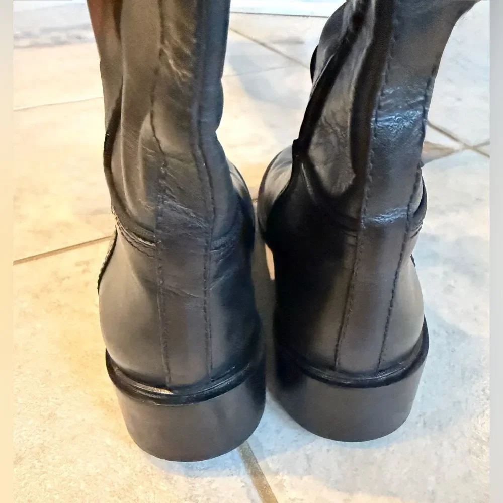 Tory Burch Lowell 2 Black Leather Logo Tall Riding Boots 50869 Size 6M Designer
